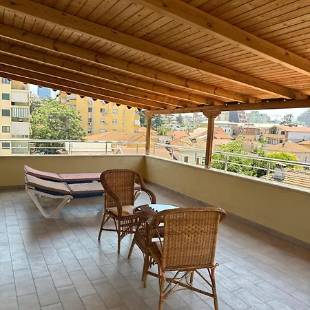 Egi Casa de Férias *