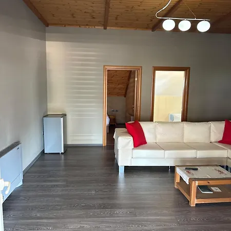 Egi Casa de Férias *