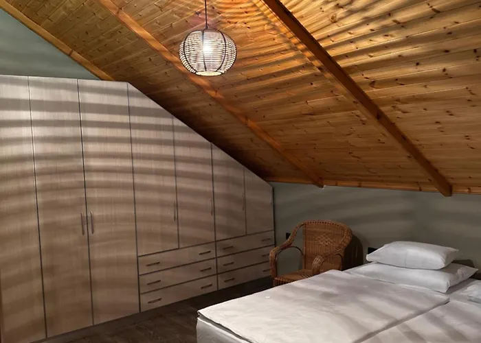 Дом отдыха Egi Тирана