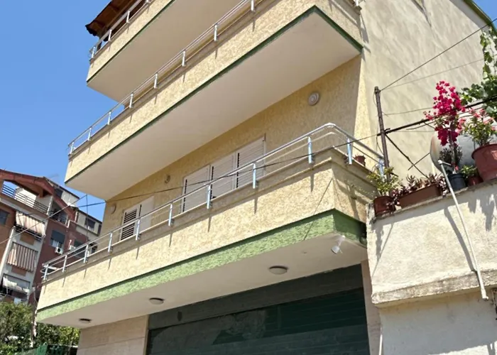 Дом отдыха Egi *